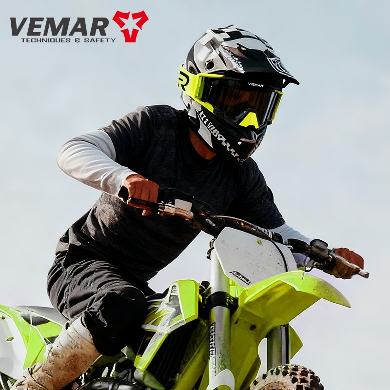 VEMAR Men Women High-quality M - đánh giá và giá Mountain Biking Full Face Helmet